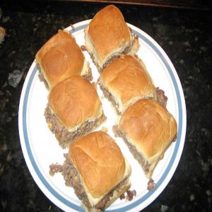 Mock White Castle Cheeseburgers (aka: Sliders)_image