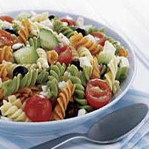 Nana's Feta & Veggie Rotini Salad_image