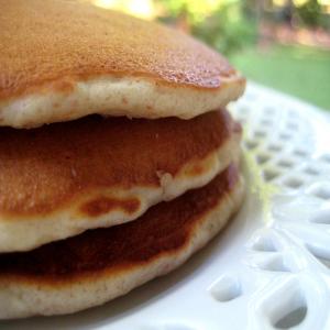 Oatmeal Buttermilk Pancakes image