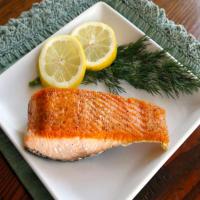 How to Sear Salmon Fillets_image