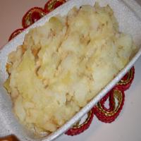 Celeriac, Potato and Roasted Garlic Mash_image