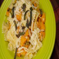 Pasta with Roasted Butternut Squash and Sage_image