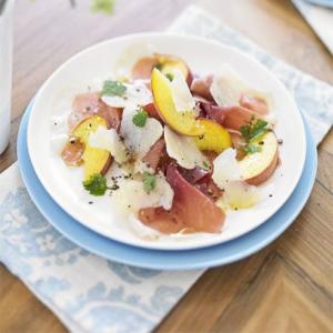 Parma ham & peach plates image