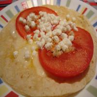Thin Crisp Tortilla Pizzas With Tomatoes & Goat Cheese_image