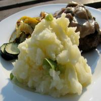 Mashed Potatoes With Green Onions_image