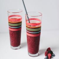 Green Tea and Berry Smoothie image