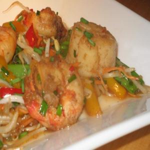 Chili Seafood Stir-Fry_image