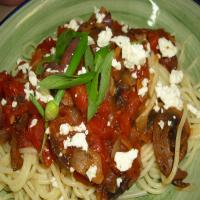 Spaghetti With Tomato and Feta Sauce image