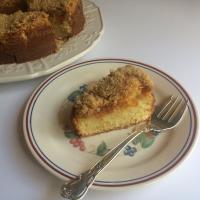 Crumb Coffee Cake with Peach Preserves image