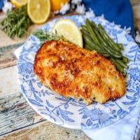 Pank-Crusted Chicken Breast_image