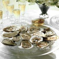Oysters with Festive Mignonette_image