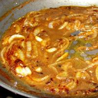Braised Whiskey Onions_image