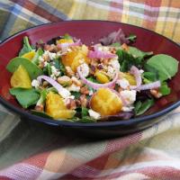 Orange, Walnut, Gorgonzola and Mixed Greens Salad with Fresh Citrus Vinaigrette image