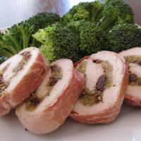 Prosciutto-Wrapped Cherry-Stuffed Chicken Breasts_image