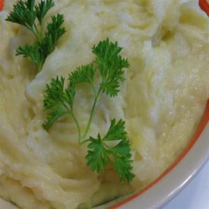 Vegan Leek and Garlic Mashed Potatoes_image