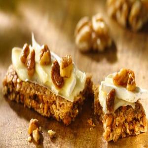 Brie and Candied Nuts Granola Bars image