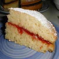 Traditional British Victorian Sandwich Sponge Cake_image