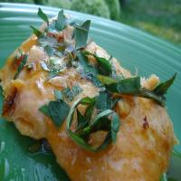 Salmon in Thai Red Curry Sauce_image