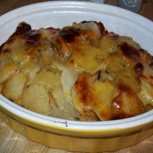 Baked Sausage Potatoes and Cheese_image