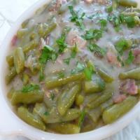 Oma's Country Green Beans With Bacon & Onion (Gruene Bohnen) image