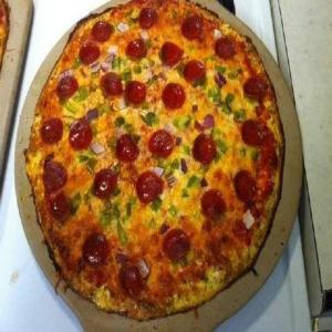 You Won't Believe it's Cauliflower Pizza Crust_image