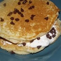 Ooey-Gooey Pancake S'mores_image