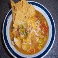 White Bean and Chicken Soup image