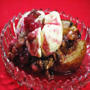 Roasted Pears With Fresh Cranberries_image