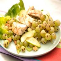 Grilled Grapes and Chicken Salad_image