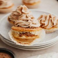 Cinnamon Swirl Cupcakes with Cinnamon Brown Sugar Frosting_image