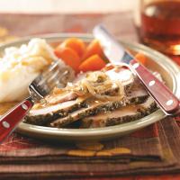 Onion-Topped Herbed Pork Roast_image