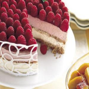 Raspberry and Peach Parfait Cake_image