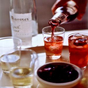 Kirsch-Wine Cocktails_image