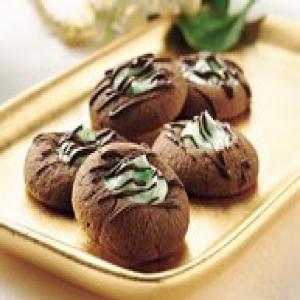 Mint-Filled Chocolate Thumbprints_image