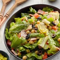 Super Italian Chopped Salad image