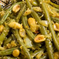 Green Beans With Peanuts_image