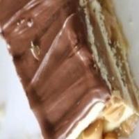 Chocolate, Peanut Butter and Caramel Club Bars_image