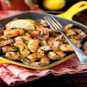 Shrimp with Garlic and Parsley Recipe - (4.5/5) image