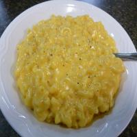 Easy Buttermilk Deluxe Macaroni & Cheese_image