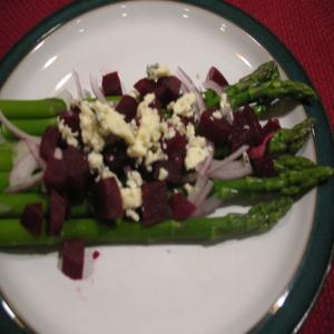 Asparagus, Pickled Beets & Blue Cheese Salad_image