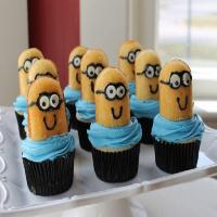 Despicable Me Minion Cupcakes Recipe - (4.4/5) image