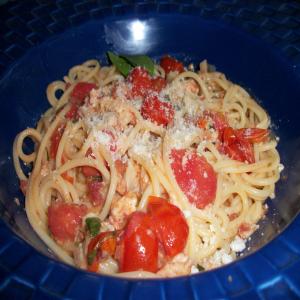 Cherry Tomato Spaghetti All'amatriciana - Rachael Ray image