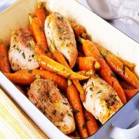 Roast Chicken Breasts with Carrots_image