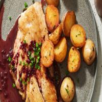 Fish with Red Wine Sauce & Rosemary Potatoes_image
