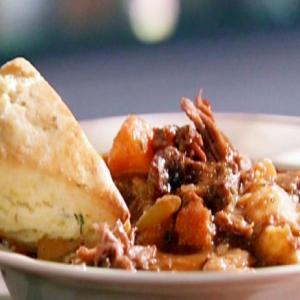 Beef Stew with Cream Biscuits_image