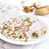 Creamy goat's cheese with chive & pomegranate_image