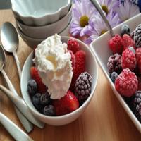 Berries with COOL WHIP_image