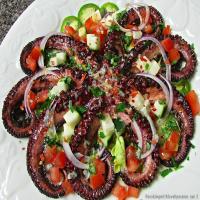 Grilled Octopus Salad w/Lemon Garlic Vinaigrette_image