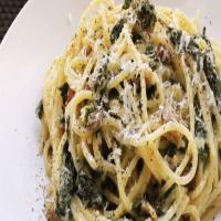 Skillet Spaghetti alla Carbonara with Kale Recipe_image