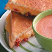 Grilled Tomato-Cheese Sandwiches for Two_image